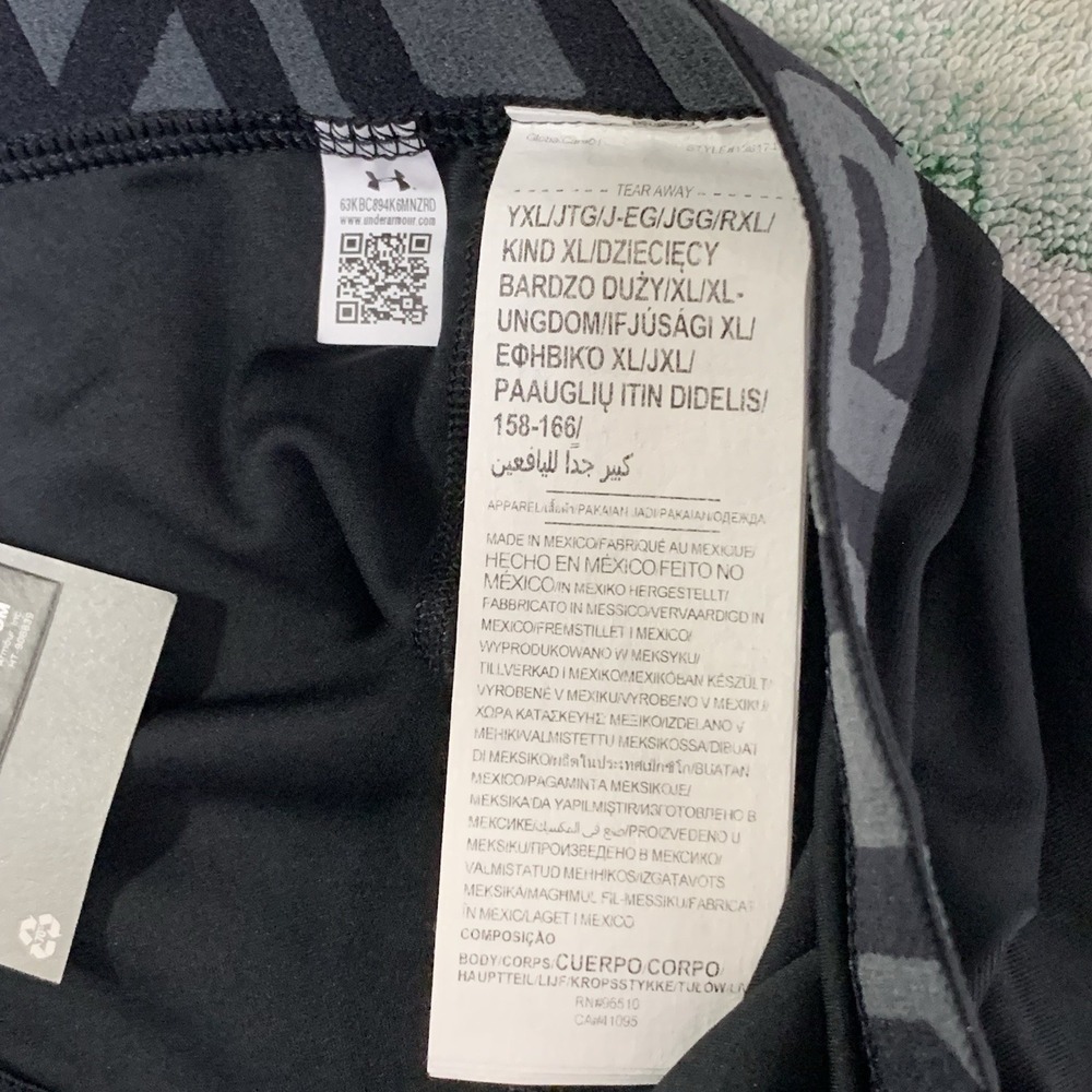 New Under Armour Leggings Boys Youth Sz YXL Polyester Elastane HeatGear Armour - Picture 9 of 11
